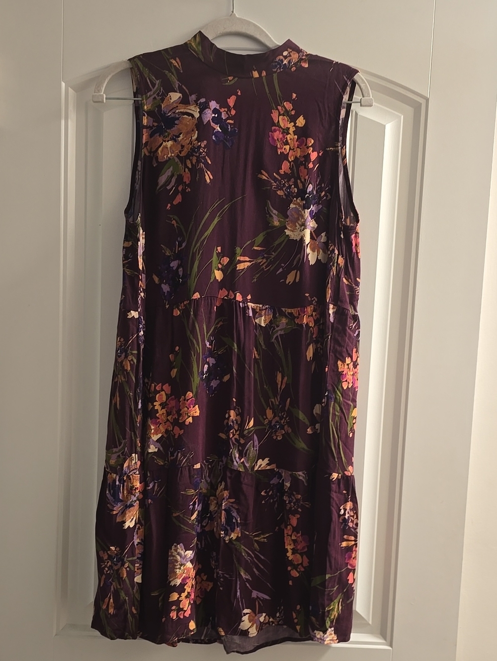 🌟7/25$ French Grey Plum Floral Sleeveless Tiered Mini Dress